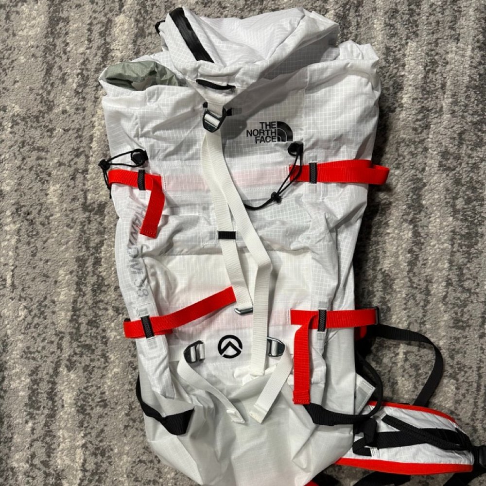The North Face Phantom 38 Backpack MINT